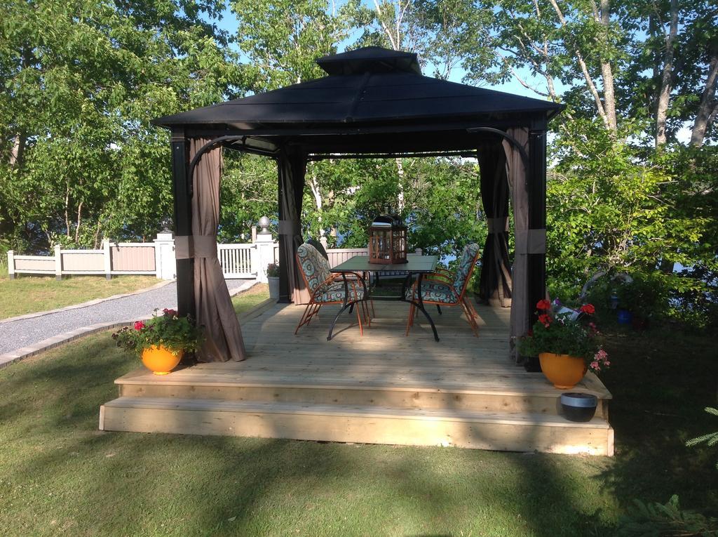 Casa Breeze B & B Saint Stephen Exterior foto